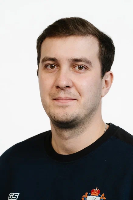 Ушаков Станислав Александрович